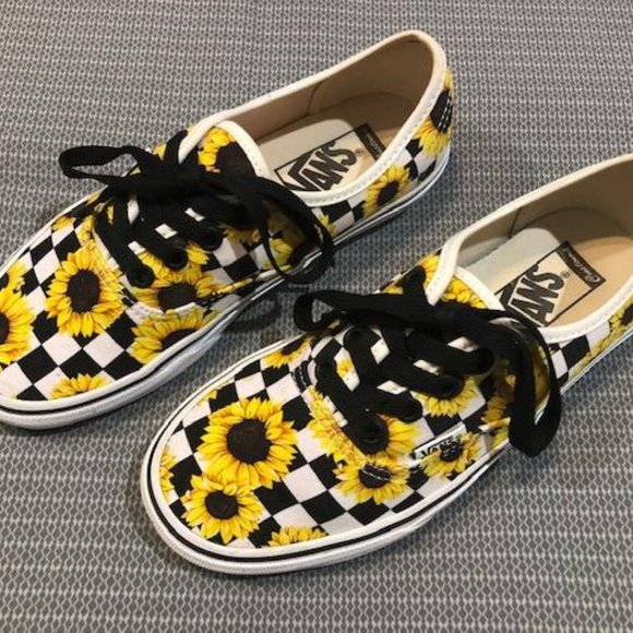 Vans Shoes - Like New - Vans "Off The Wall" Sunflower Sneakers Tennis Shoes - Gently Used
